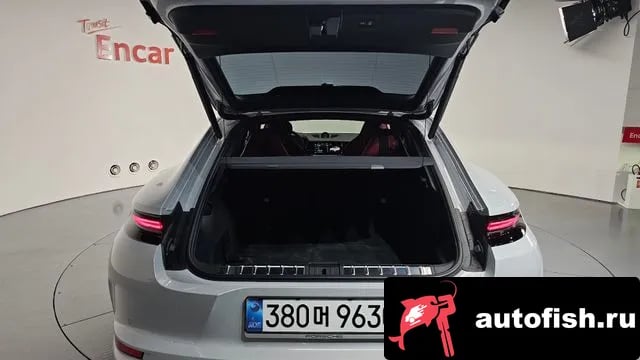 Porsche Panamera Panamera (972) 2025 года - похожие автомобили