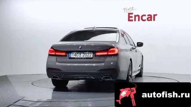 BMW 5-Series 5 Series (G30) 2022 года - вид 4