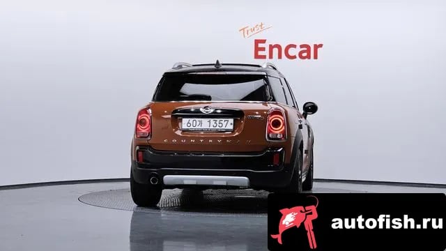 Mini Countryman Cooper D Country Man 2018 года - вид 6
