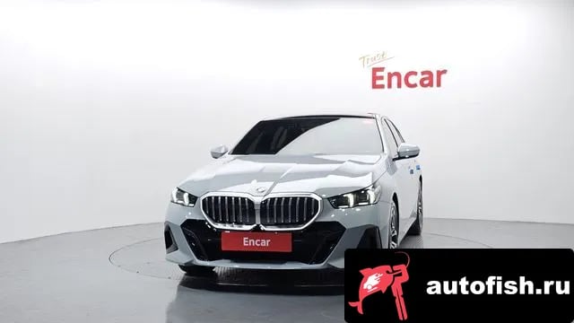 BMW 5-Series 5 Series (G60) 2025 года - вид 3