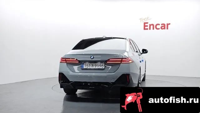 BMW 5-Series 5 Series (G60) 2025 года - вид 4