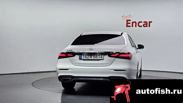 Mercedes-Benz E-Class E-Class W213 2022 года - вид 4