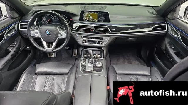 BMW 7-Series 7 Series (G11) 2018 года - вид 6