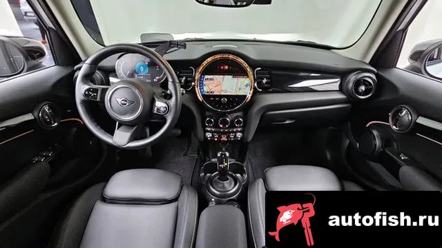 Mini Cooper Cooper 2024 года - вид 6