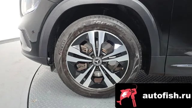 Mercedes-Benz GLB-Class GLB-Class X247 2021 года - вид 4