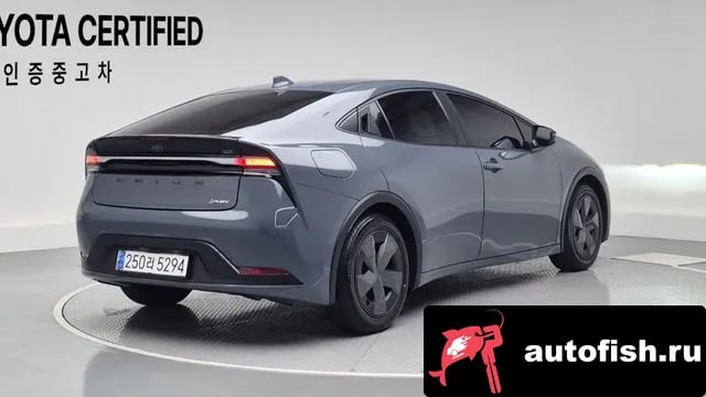 Toyota Prius Prius 5th Generation 2023 года - вид 2