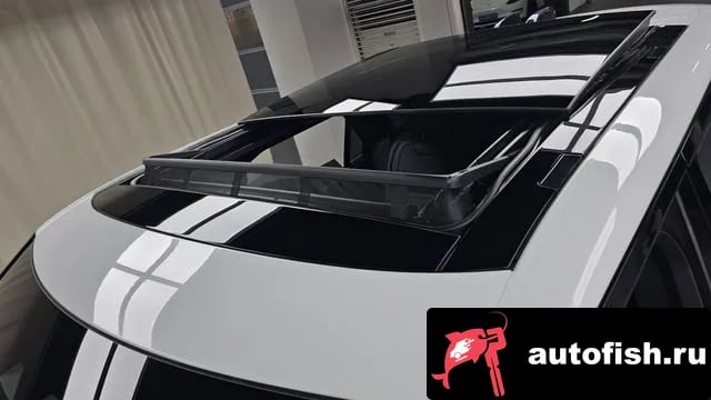 Land Rover Range Rover Sport Range Rover Sport 3rd Generation 2023 года - похожие автомобили