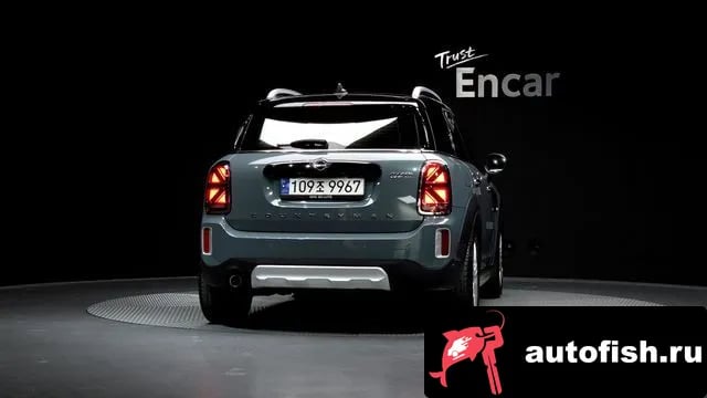 Mini Countryman Cooper Country Man 2022 года - вид 4