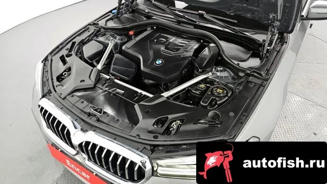 BMW 5-Series 5 Series (G30) 2023 года - вид 6