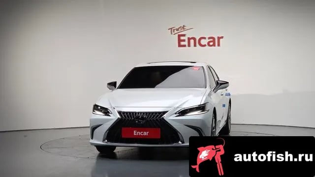 Lexus ES ES300h 7th generation 2024 года - вид 2