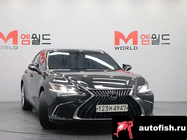 Lexus ES ES300h 7th generation 2023 года - вид 2