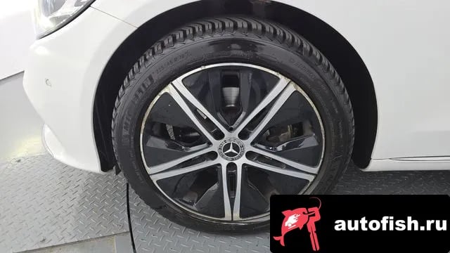 Mercedes-Benz C-Class C-Class W205 2019 года - вид 5