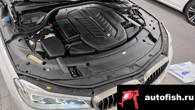 BMW 7-Series 7 Series (G11) 2018 года - вид 6