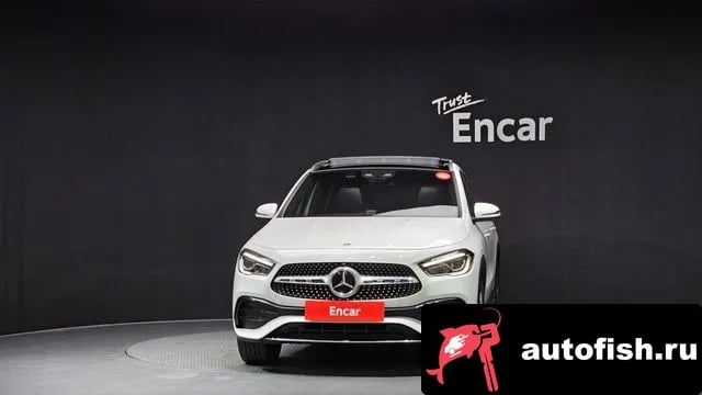 Mercedes-Benz GLA-Class GLA - Class H247 2023 года - вид 3