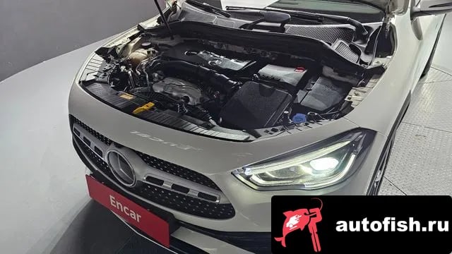 Mercedes-Benz GLA-Class GLA - Class H247 2023 года - вид 6