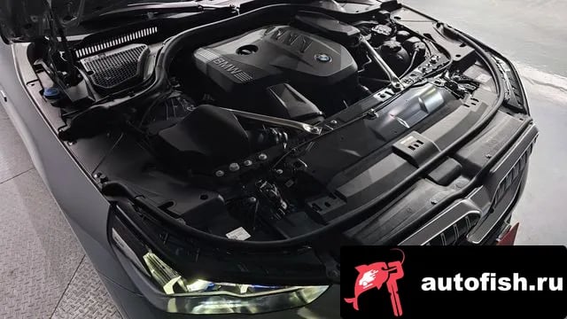 BMW 5-Series 5 Series (G60) 2025 года - вид 6