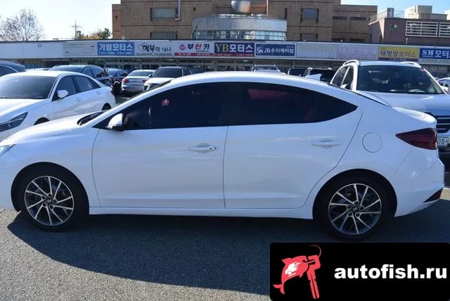 Hyundai AVANTE The New Avante AD 2019 года - вид 3