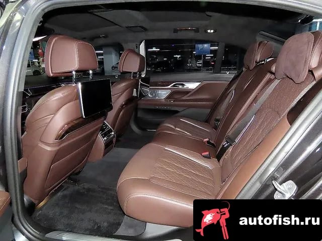 BMW 7-Series 7 Series (G11) 2019 года - похожие автомобили