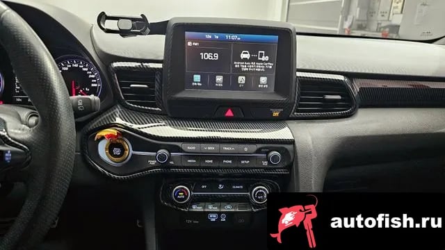 Hyundai Veloster Veloster (JS) 2019 года - похожие автомобили