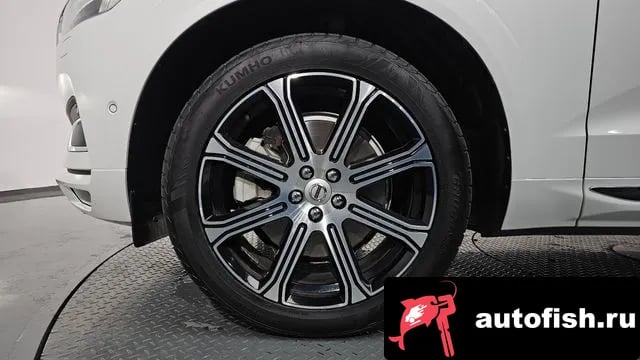 Volvo XC60 XC60 second Generation 2018 года - вид 4