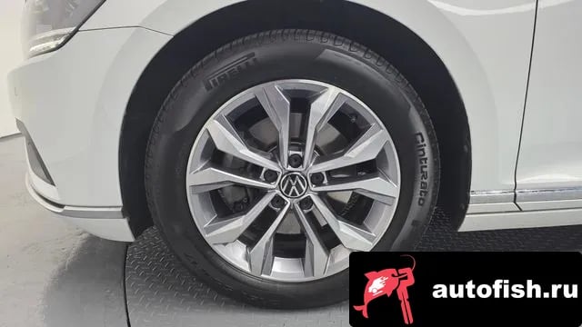 Volkswagen Passat Passat GT (B8) 2022 года - вид 5