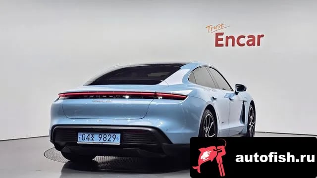 Porsche Taycan Taikan 2024 года - вид 2