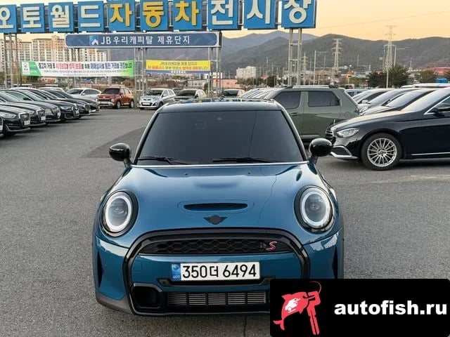 Mini Cooper Cooper S 2022 года - вид 1