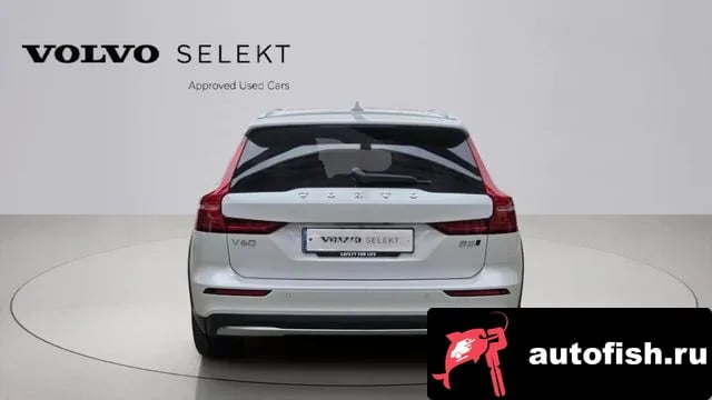 Volvo V60 V60 Cross-country 2nd Generation 2025 года - вид 5