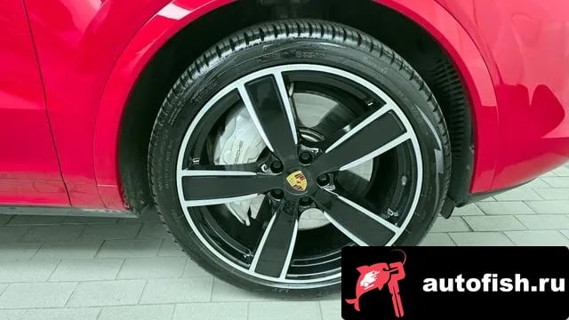 Porsche Cayenne Cayenne (PO536) 2020 года - похожие автомобили