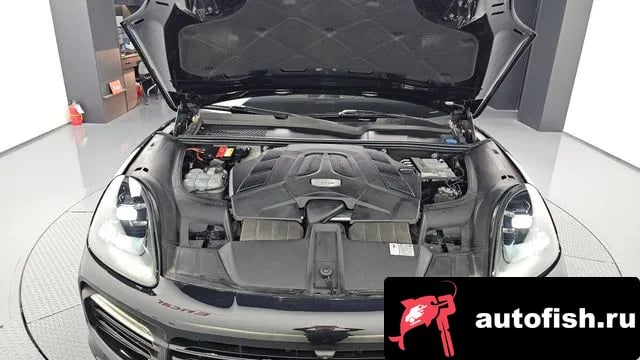 Porsche Cayenne Cayenne (PO536) 2019 года - вид 6