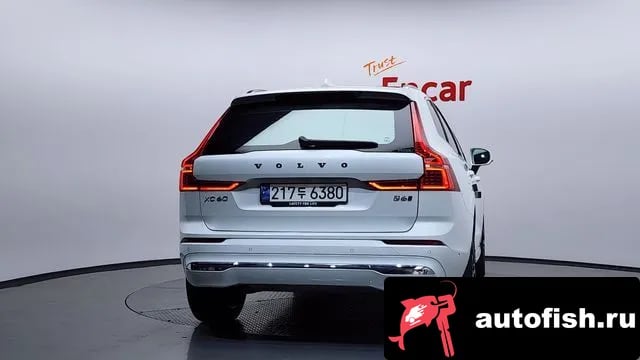 Volvo XC60 XC60 second Generation 2024 года - вид 4