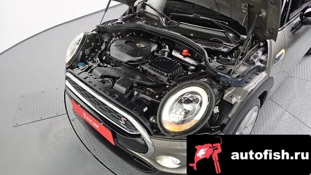 Mini Clubman Cooper S Clubman 2018 года - вид 6