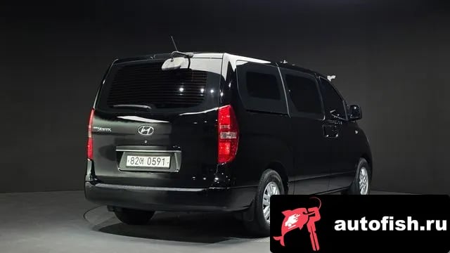Hyundai Starex Grand Starex 2017 года - вид 2