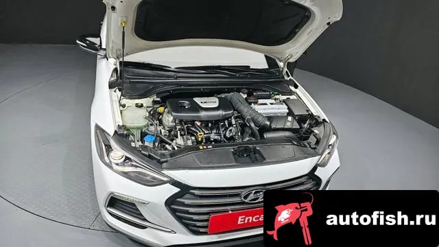 Hyundai AVANTE Avante AD 2018 года - вид 6