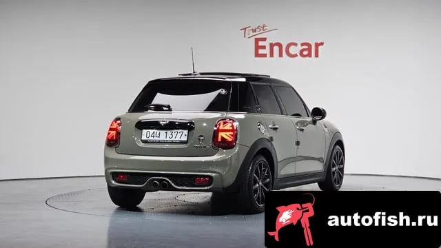 Mini Cooper Cooper S 2018 года - вид 1