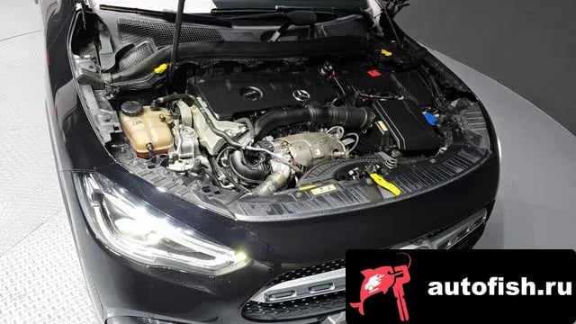 Mercedes-Benz GLA-Class GLA - Class H247 2020 года - вид 6