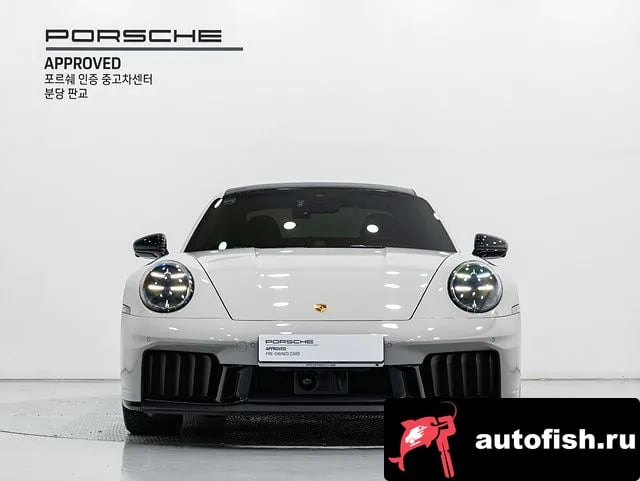 Porsche 911 911 (992) 2025 года - вид 3