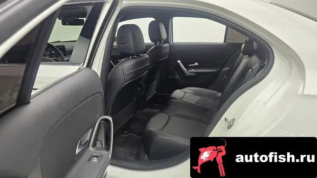 Mercedes-Benz A-Class A-Class W177 2021 года - похожие автомобили