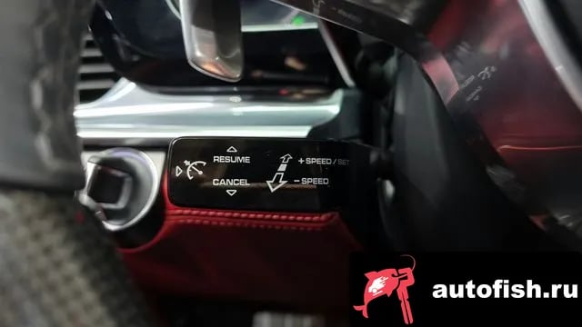 Porsche Panamera Panamera (971) 2020 года - похожие автомобили