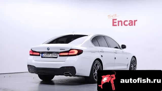 BMW 5-Series 5 Series (G30) 2022 года - вид 2