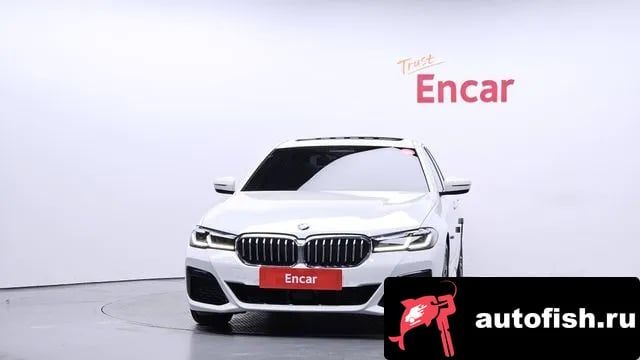 BMW 5-Series 5 Series (G30) 2022 года - вид 3