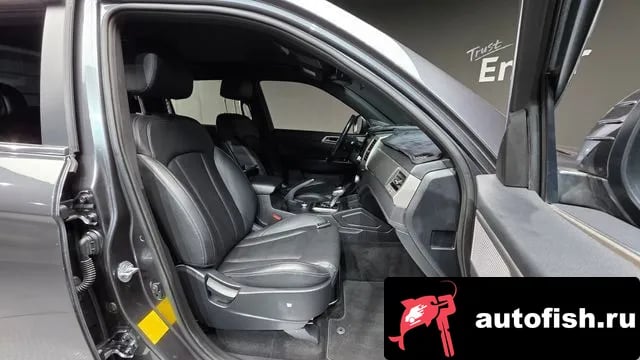 KG Mobility (Ssangyong) Rexton Rexton Sports Cannes 2019 года - похожие автомобили