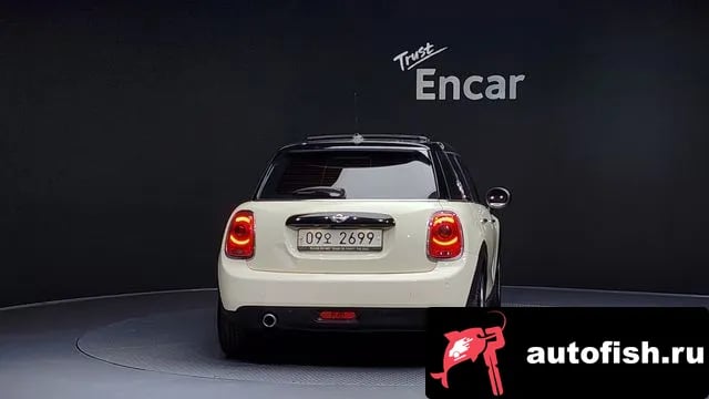 Mini Cooper Cooper D 2018 года - вид 4