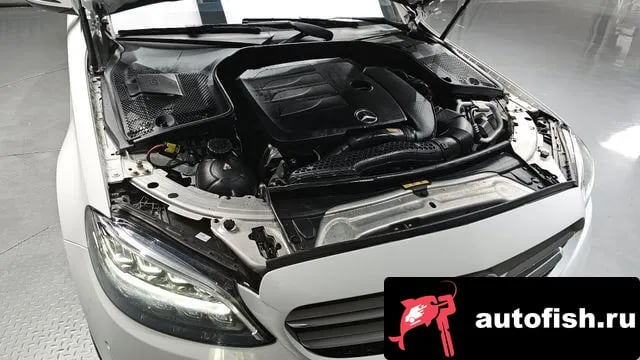 Mercedes-Benz C-Class C-Class W205 2020 года - вид 6