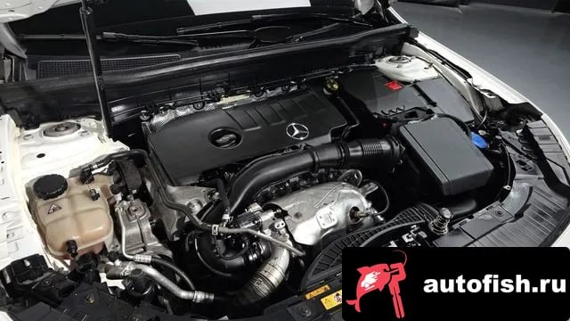 Mercedes-Benz GLB-Class GLB-Class X247 2021 года - вид 6