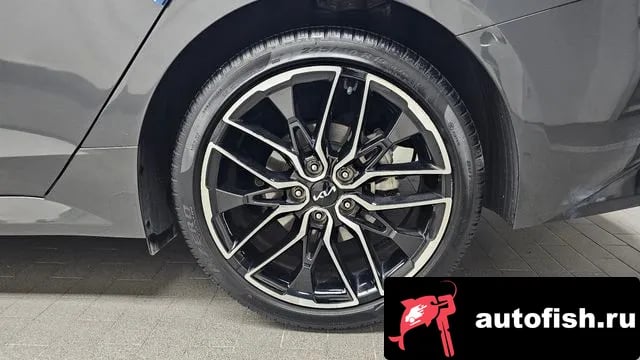 Kia K5 K5 3rd generation 2021 года - похожие автомобили