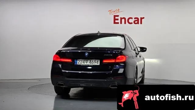 BMW 5-Series 5 Series (G30) 2022 года - вид 4