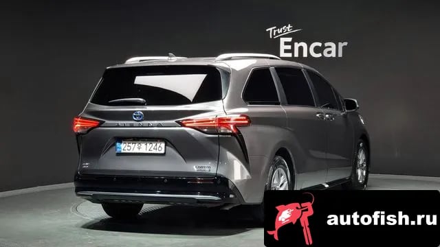 Toyota Sienna Siena 4th Generation 2022 года - вид 2