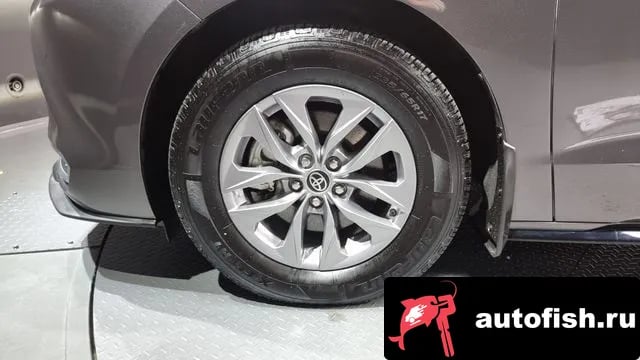 Toyota Sienna Siena 4th Generation 2022 года - похожие автомобили