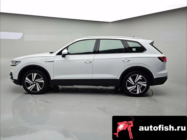 Volkswagen Touareg Tuareg 3rd generation 2021 года - вид 3